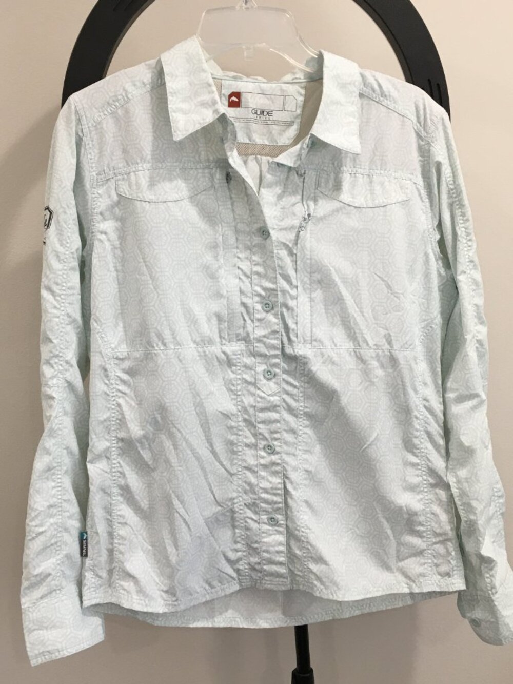 SIMMS Mint White Hexagon Print Zip Pockets Fishing Guide Series Button Shirt